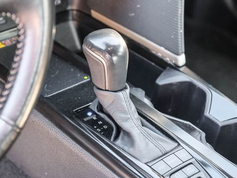 Used 2025 Toyota Camry SE FWD image 20