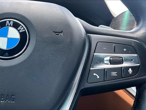 Used 2022 BMW 330i xDrive Sedan w/ Convenience Package AWD/4WD image 27