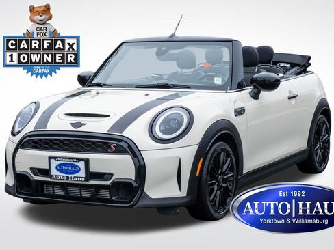 Used 2023 MINI Cooper S image 1