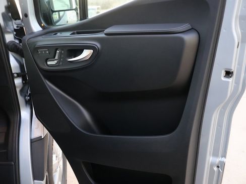 New 2025 Mercedes-Benz Sprinter 2500 image 33