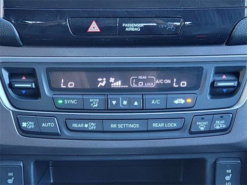 Used 2017 Honda Pilot EX-L image 30