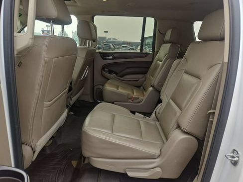 Used 2016 Chevrolet Suburban LT w/ Luxury Package AWD/4WD image 26