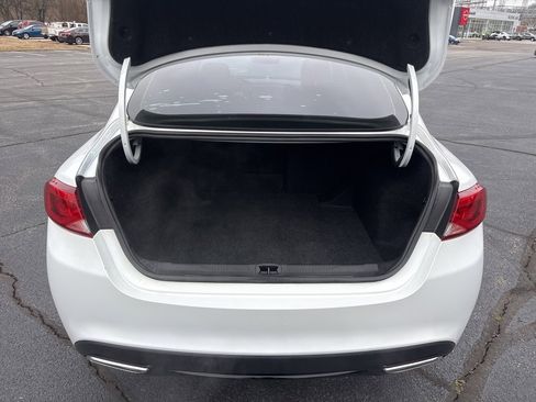 Used 2016 Chrysler 200 S w/ Navigation & Sound Group I image 18