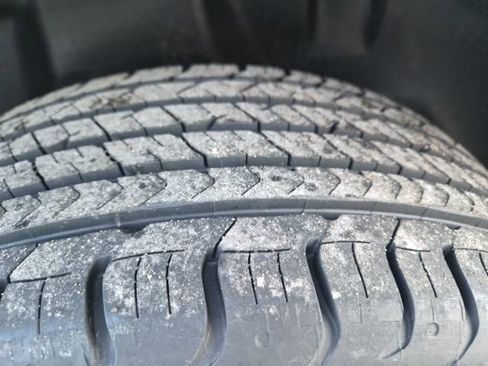 Used 2021 RAM 1500 Big Horn image 12