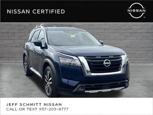 Certified 2024 Nissan Pathfinder Platinum AWD/4WD image 1