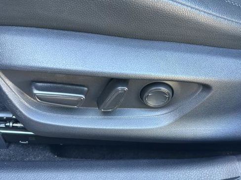 Used 2025 Toyota Camry XSE FWD image 12