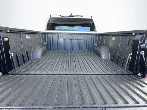 New 2026 Toyota Tundra Limited AWD/4WD image 25