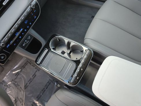New 2025 Hyundai Ioniq 5 SEL AWD/4WD image 26