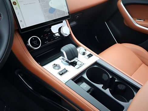 New 2026 Jaguar F-PACE R-Dynamic S AWD/4WD image 27