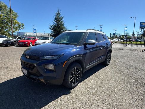 Used 2022 Chevrolet TrailBlazer ACTIV w/ Technology Package AWD/4WD image 1