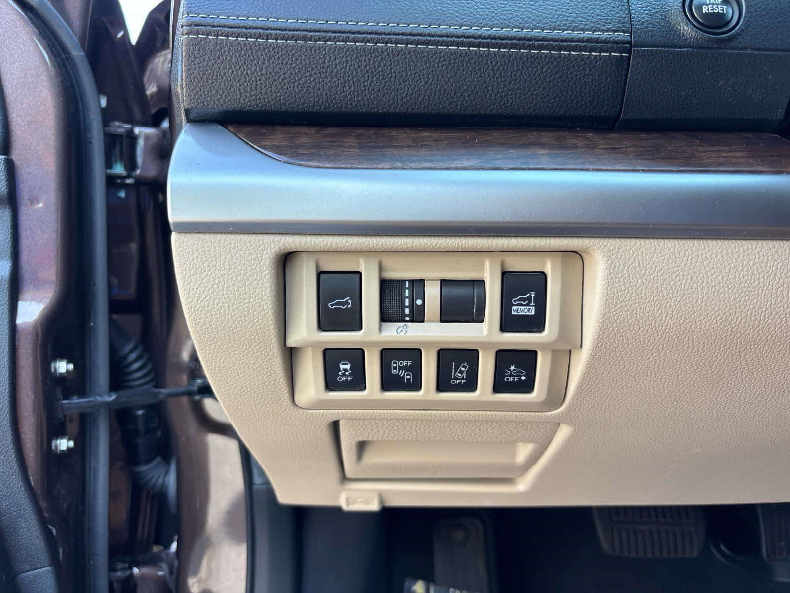 Used 2019 Subaru Outback 3.6R Limited AWD/4WD image 21