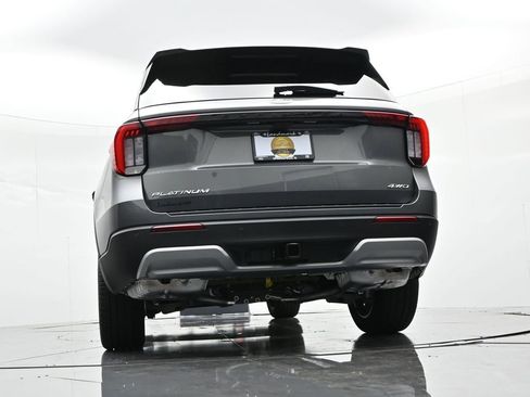 New 2026 Ford Explorer Platinum image 28