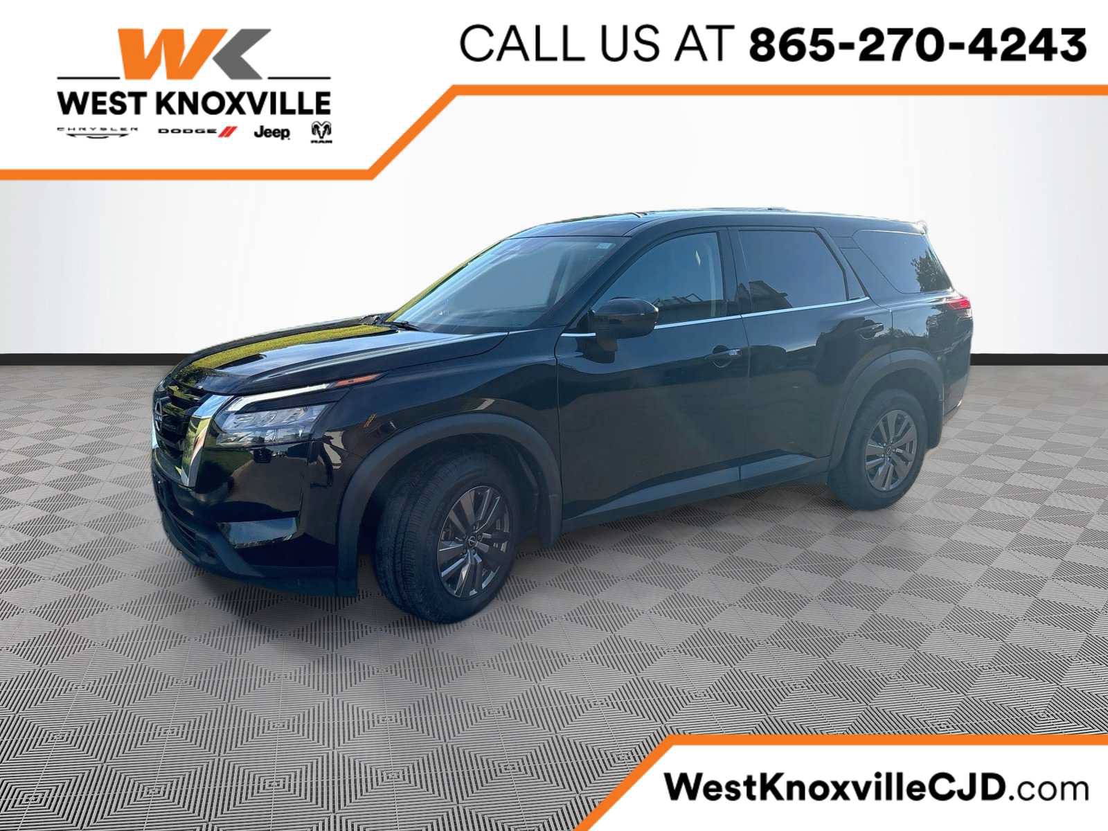 Used 2023 Nissan Pathfinder S FWD image 1