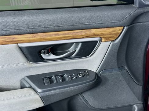 Used 2019 Honda CR-V EX image 17