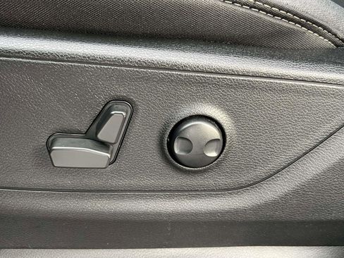 Used 2022 RAM 1500 Big Horn image 24