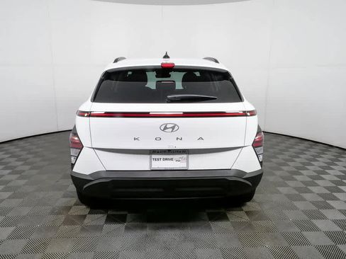 New 2025 Hyundai Kona SEL FWD image 29