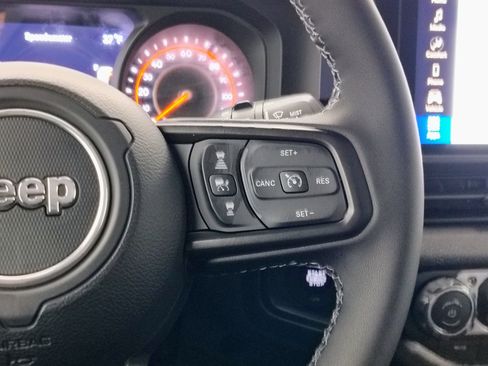 New 2026 Jeep Wrangler Willys AWD/4WD image 32