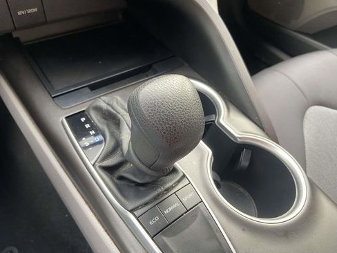 Used 2023 Toyota Camry LE image 20