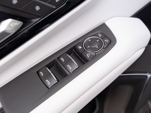 New 2026 Chevrolet Tahoe Premier w/ Sun And Tow Package image 16