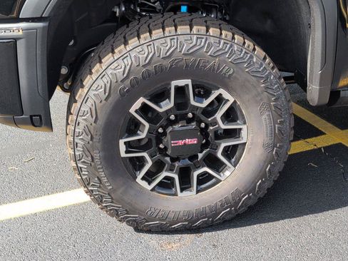 New 2026 GMC Sierra 2500 AT4X AWD/4WD image 11