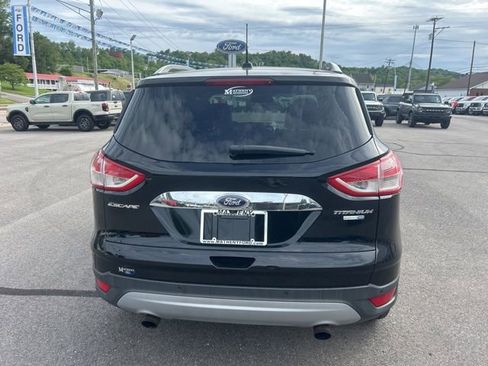 Used 2016 Ford Escape Titanium w/ Equipment Group 301A AWD/4WD image 7
