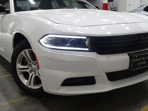 Used 2023 Dodge Charger SXT image 41