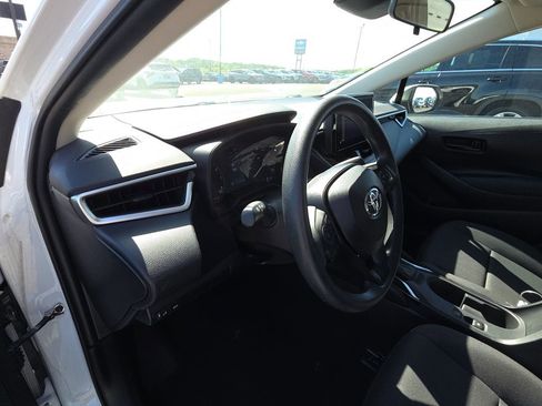 Used 2024 Toyota Corolla LE FWD image 14