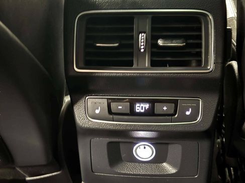 Used 2018 Audi SQ5 Prestige AWD/4WD image 23