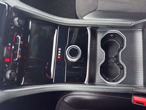 Used 2024 Jeep Grand Cherokee L Altitude image 21