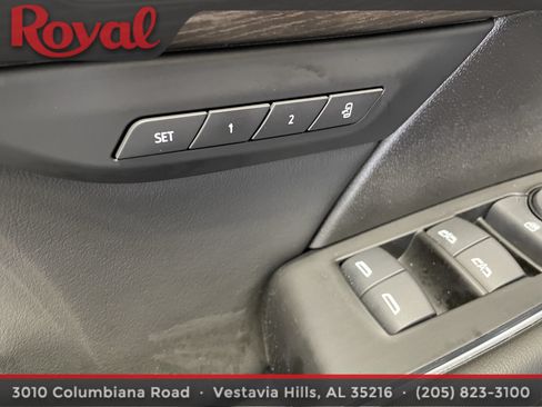Used 2023 Buick Envision Avenir FWD image 16