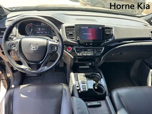 Used 2021 Honda Ridgeline Black Edition image 14