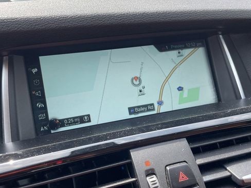 Used 2017 BMW X3 xDrive28i image 11