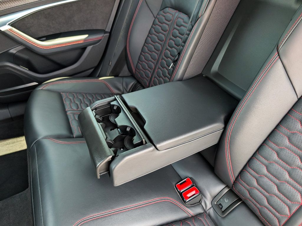 Used 2021 Audi RS 6 w/ Executive Package AWD/4WD image 19