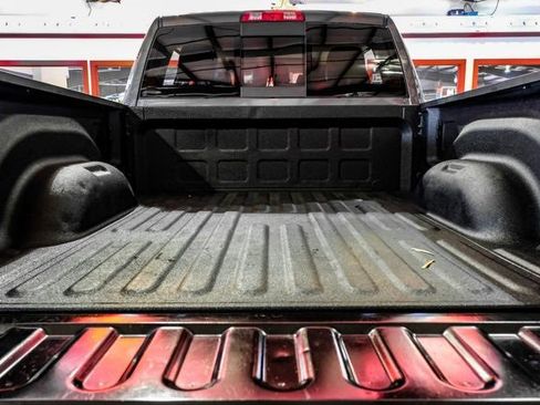 Used 2019 RAM 2500 Laramie image 9