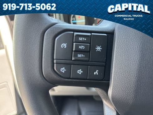 New 2025 Ford F450 XL w/ XL Chrome Package RWD image 22
