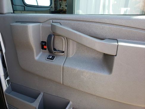 Used 2020 Chevrolet Express 2500 w/ Driver Convenience Package RWD image 23
