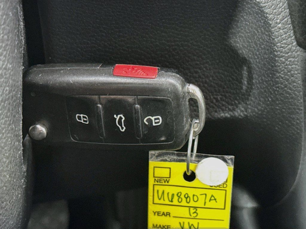 Used 2013 Volkswagen Golf TDI FWD image 18