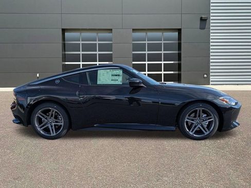 New 2026 Nissan Z Sport w/ Floor Mat Package RWD image 4