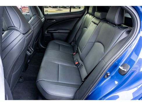 Used 2023 Lexus UX 250h F Sport image 15