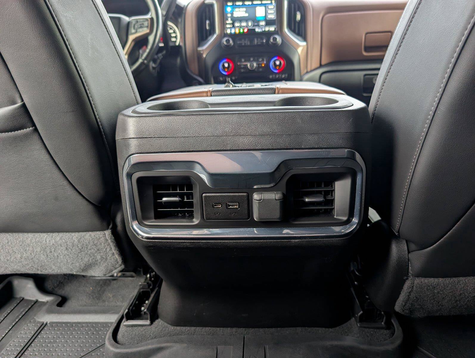 Used 2022 Chevrolet Silverado 3500 High Country w/ Safety Package II AWD/4WD image 34
