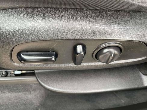 Certified 2021 Chevrolet Traverse LT AWD/4WD image 20