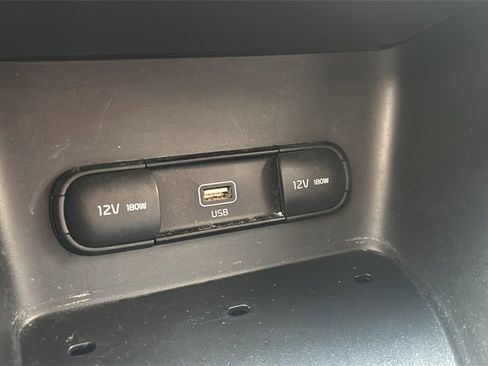 Used 2021 Kia Sportage LX image 24