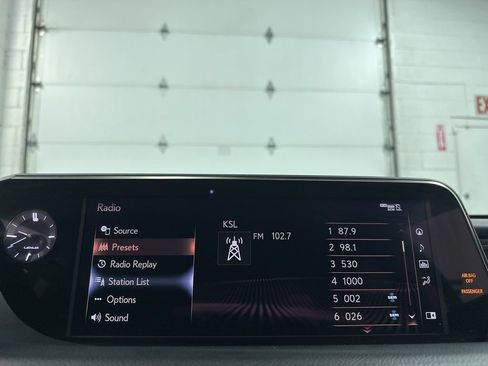 Used 2020 Lexus ES 350 w/ Premium Package FWD image 29
