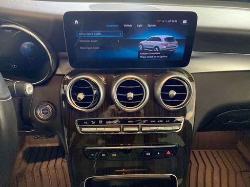 Used 2020 Mercedes-Benz GLC 300 GLC 300 image 37