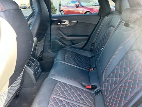 Used 2024 Audi S4 Premium Plus image 19