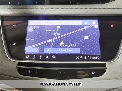 Used 2023 Cadillac XT5 Premium Luxury AWD/4WD image 3
