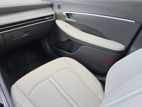 New 2026 Hyundai Sonata SEL FWD image 18