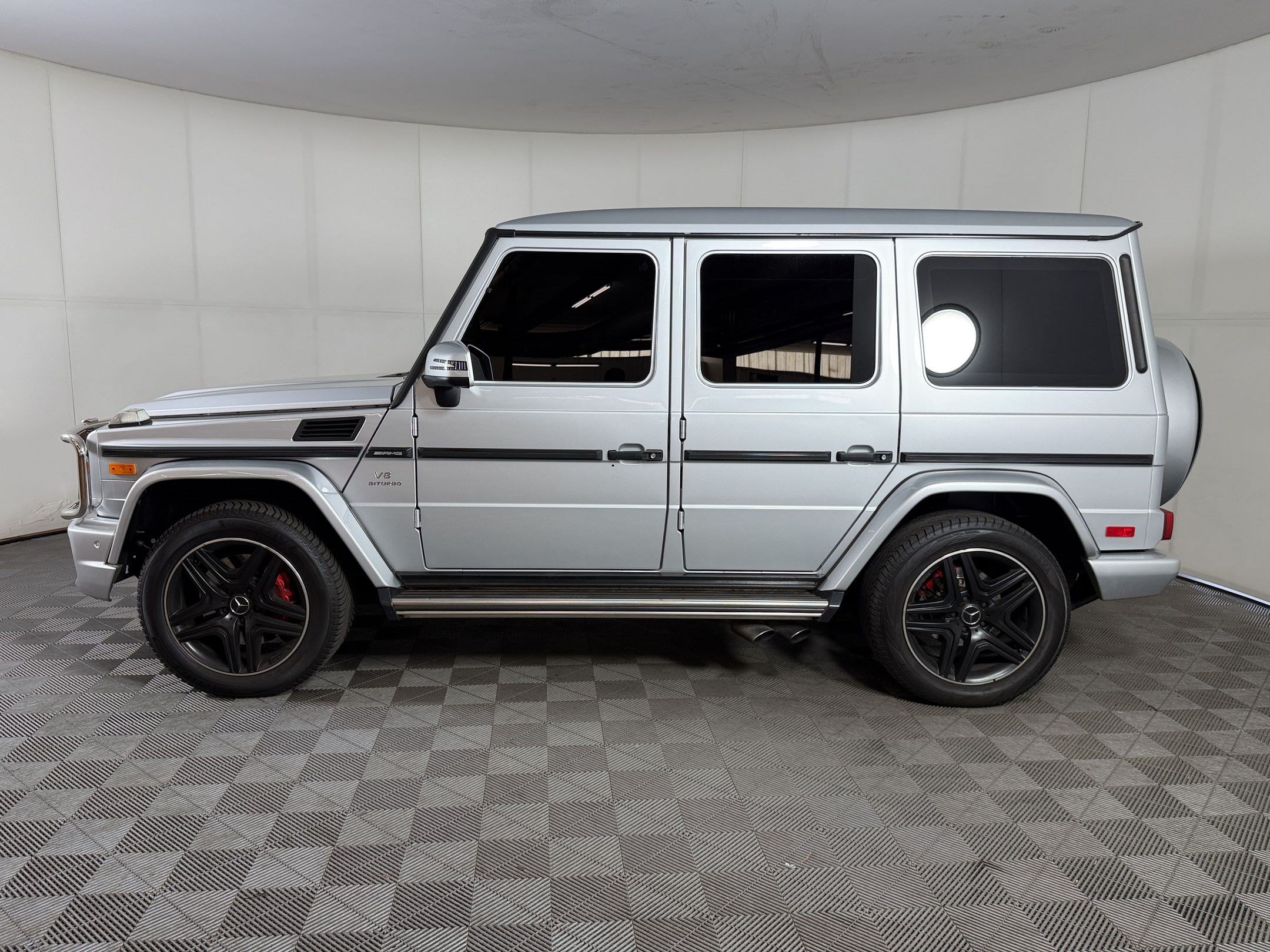 Used 2018 Mercedes-Benz G 63 AMG 4MATIC image 2