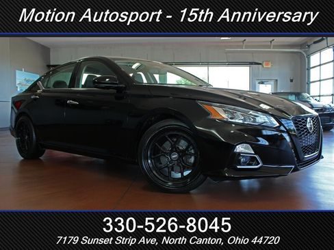 Used 2019 Nissan Altima 2.0 Edition One FWD image 2