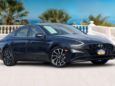 Used 2021 Hyundai Sonata Limited image 2